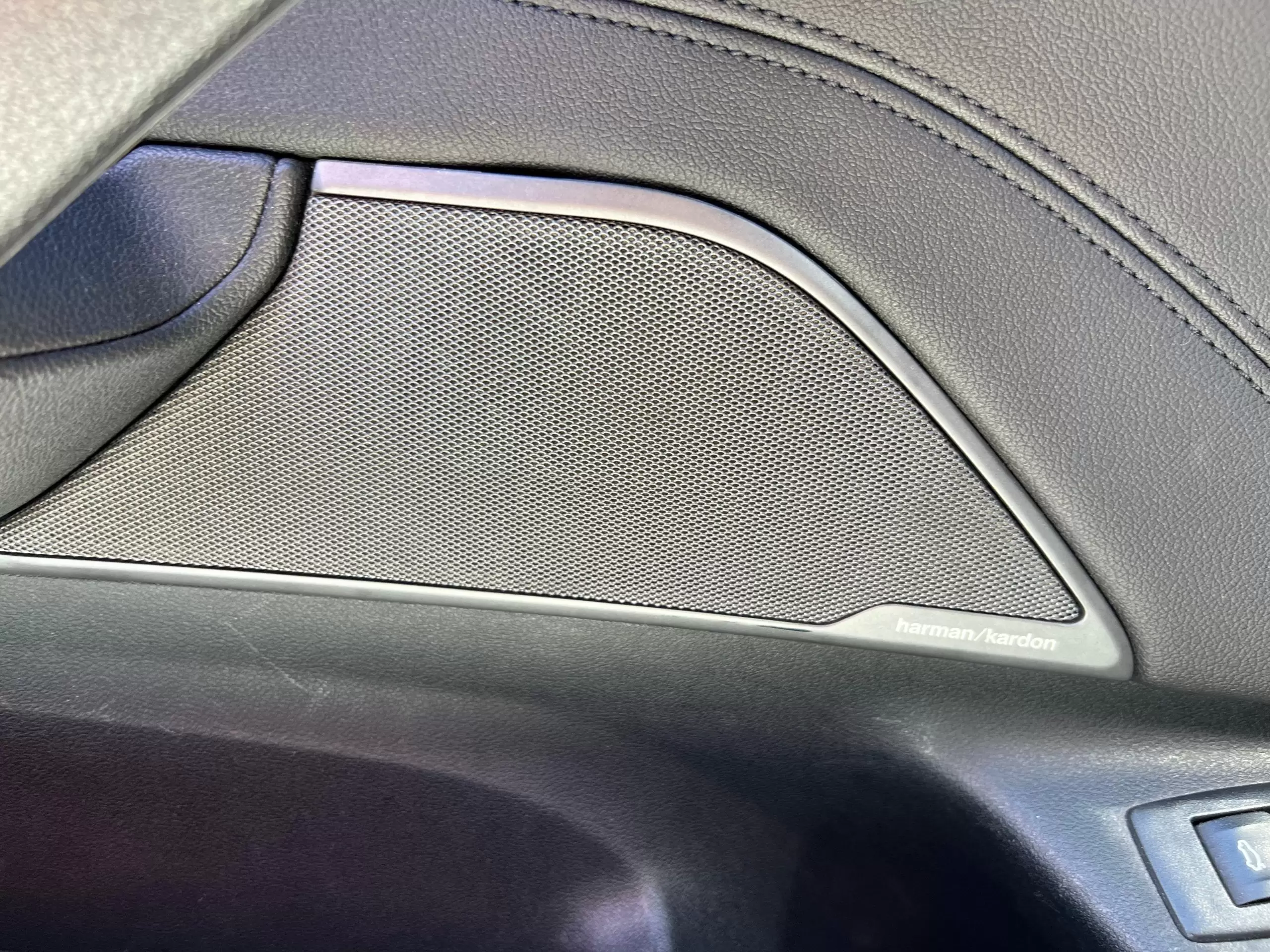 BMW 530i Sport Line Package 2018 en Globalmotors: Lujo y potencia.