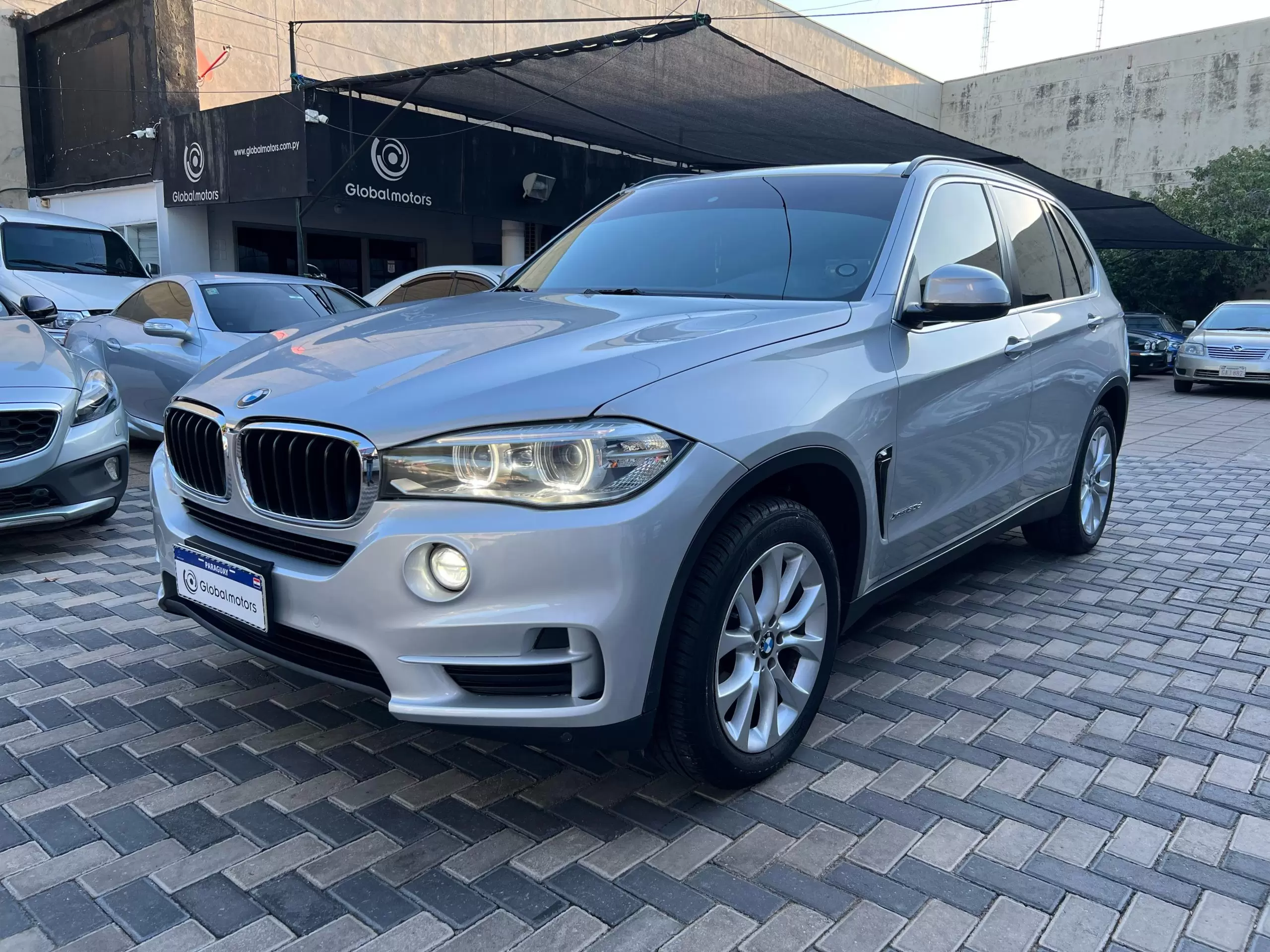 BMW X5 30d xDrive 2014 en Globalmotors: lujo, rendimiento y versatilidad.