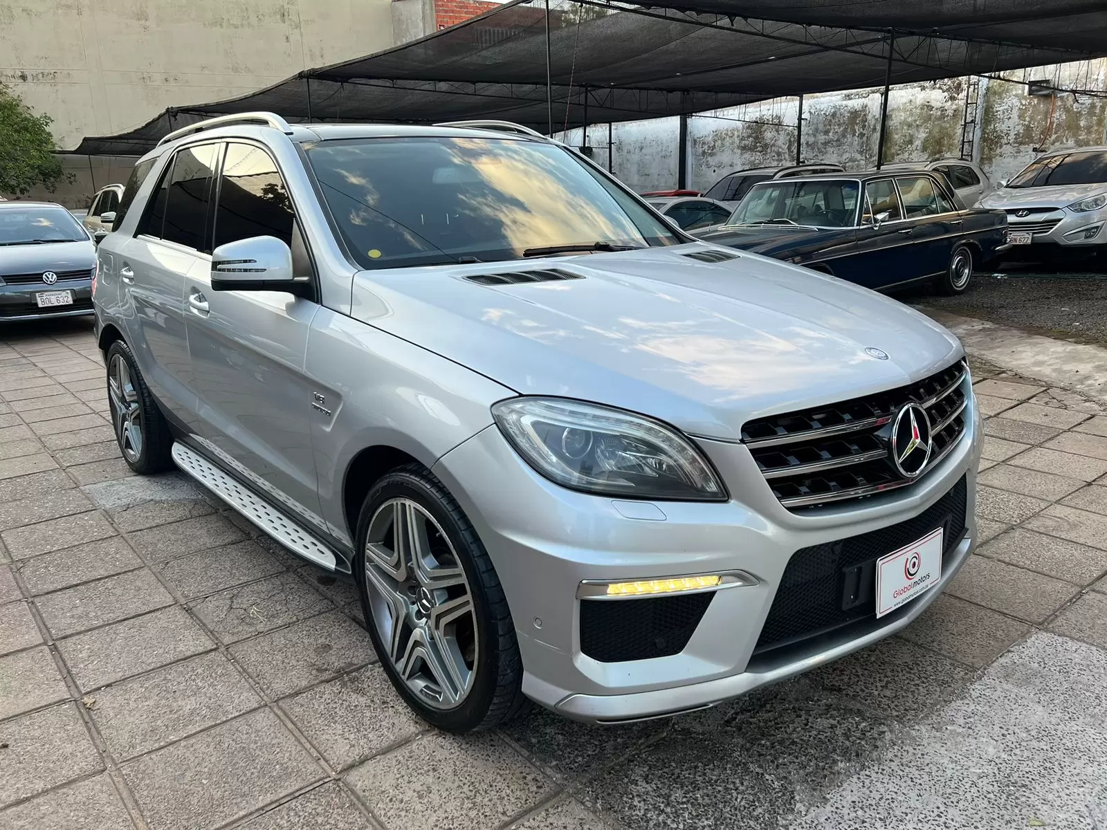 Mercedes Benz ML 63 AMG 2013 en Globalmotors: Lujo y potencia.