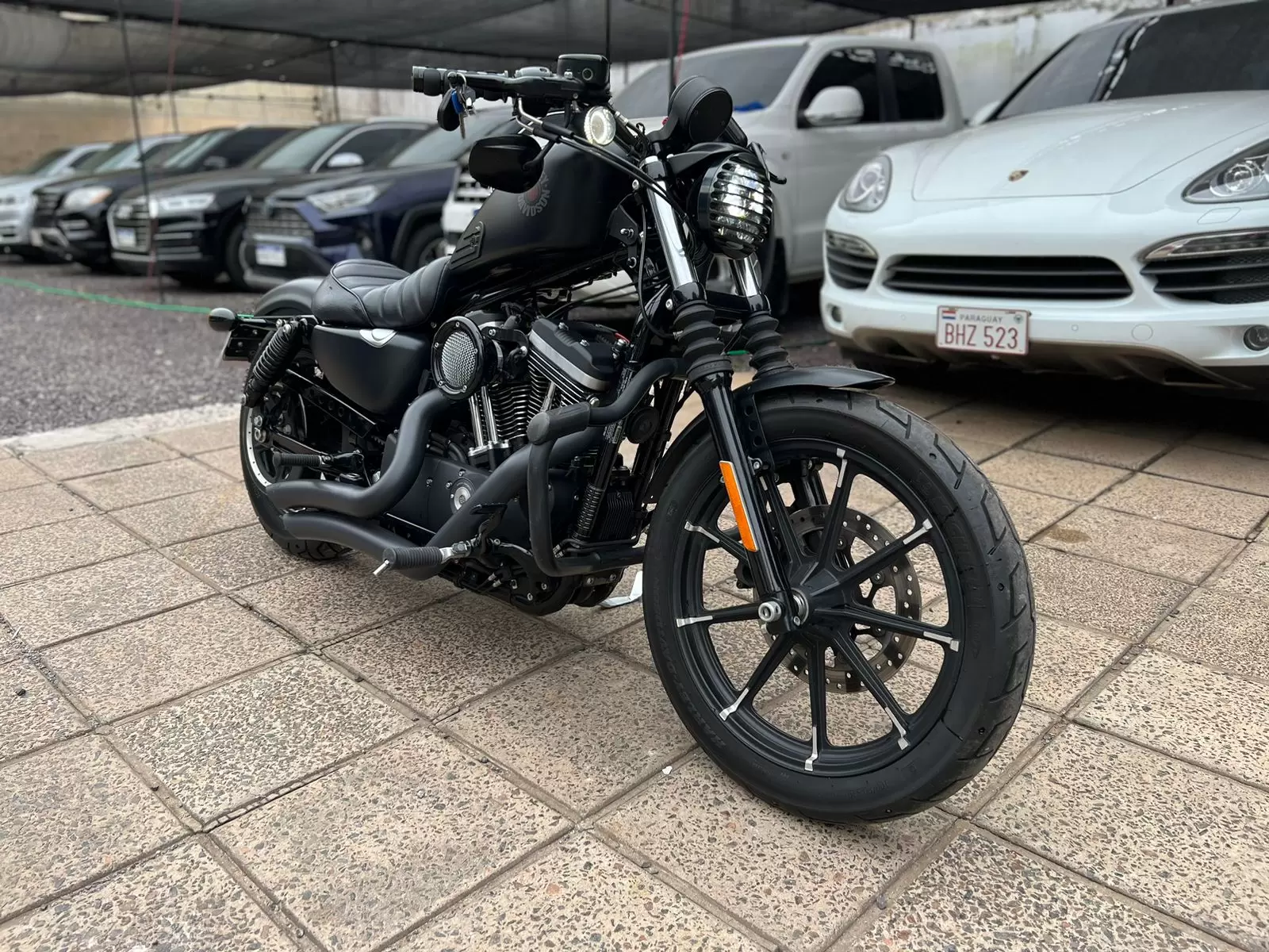 Harley Davidson Sportster Iron 2019 en Globalmotors: ¡Libertad en la carretera!