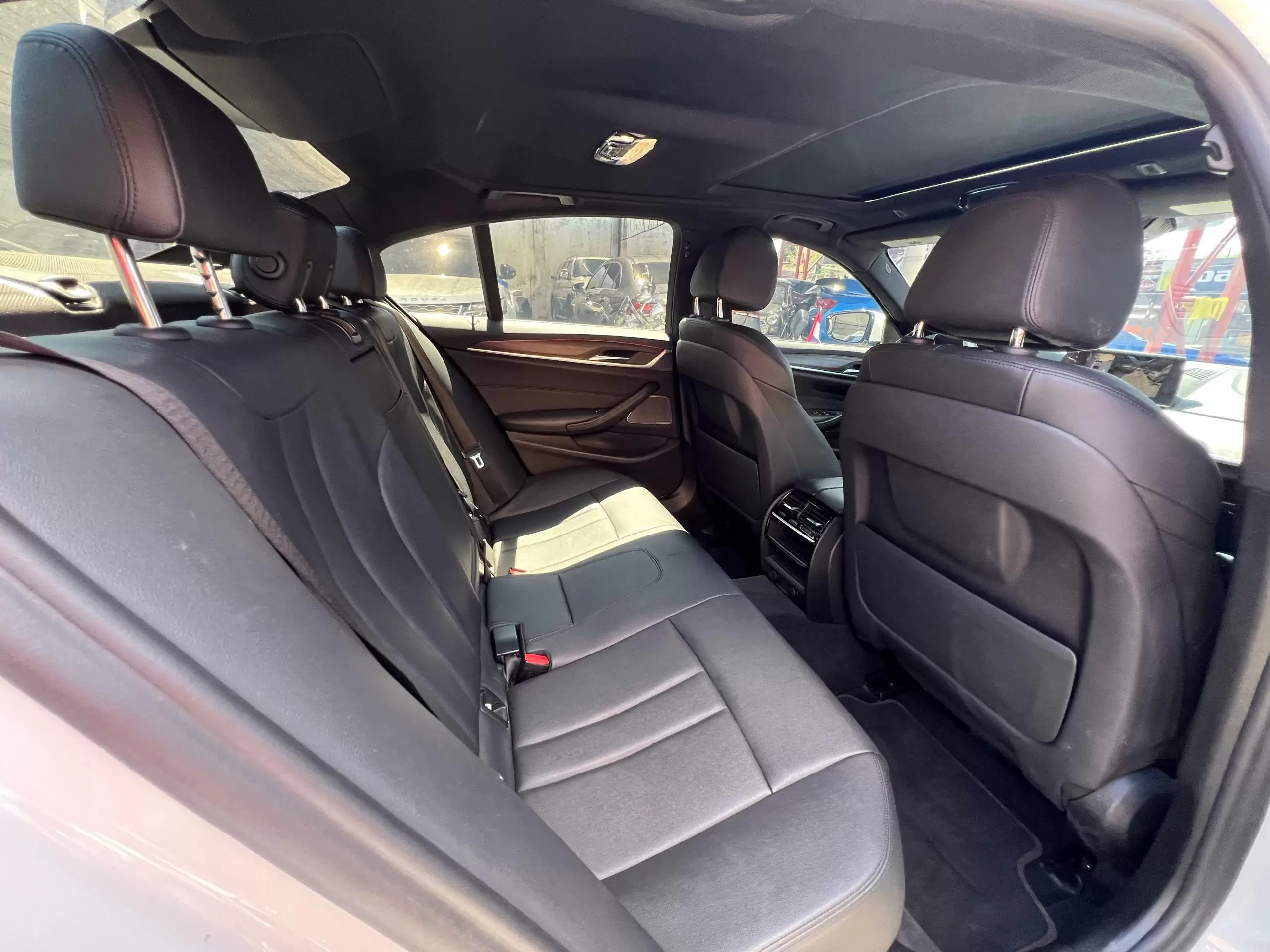 BMW 530i Sport Line Package 2018 en Globalmotors: Lujo y potencia.