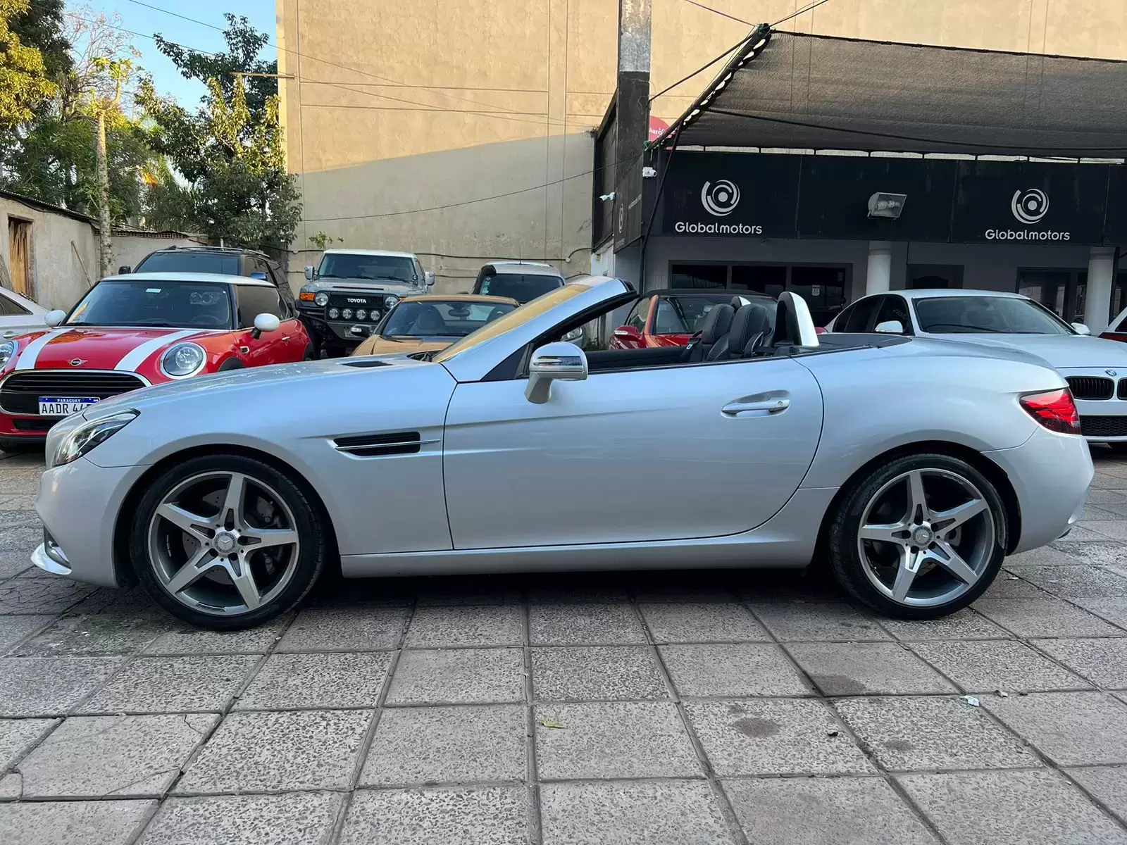 Mercedes Benz SLC 200 Look AMG 2017 en Globalmotors, Asunción