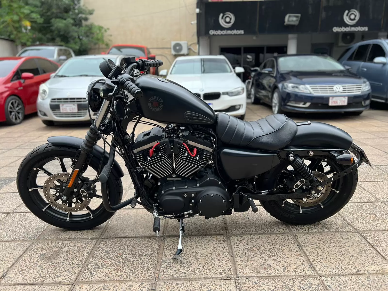 Harley Davidson Sportster Iron 2019 en Globalmotors: ¡Libertad en la carretera!