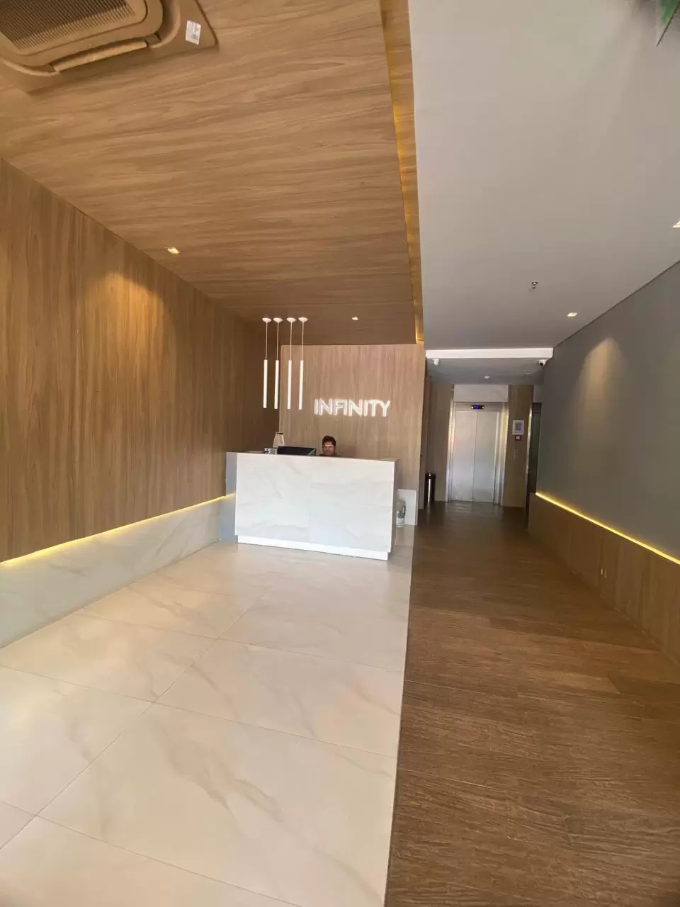 Departamento amoblado en Edificio Infinity con amenities en Asunción.