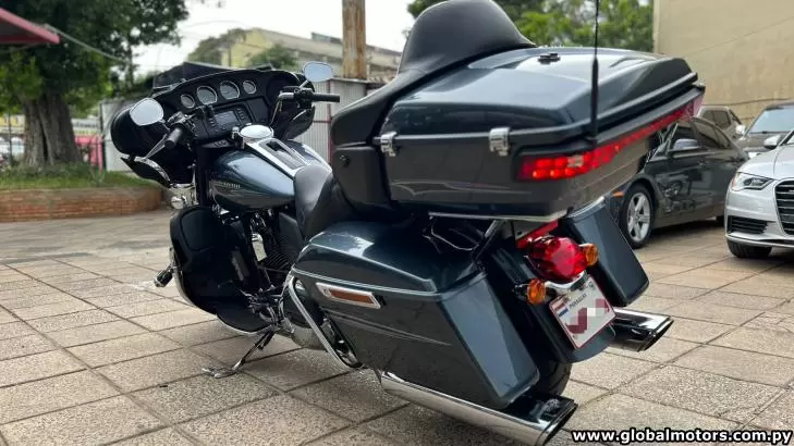 Harley Davidson Ultra 2015 en Globalmotors: Touring, 30000 km, Asunción.