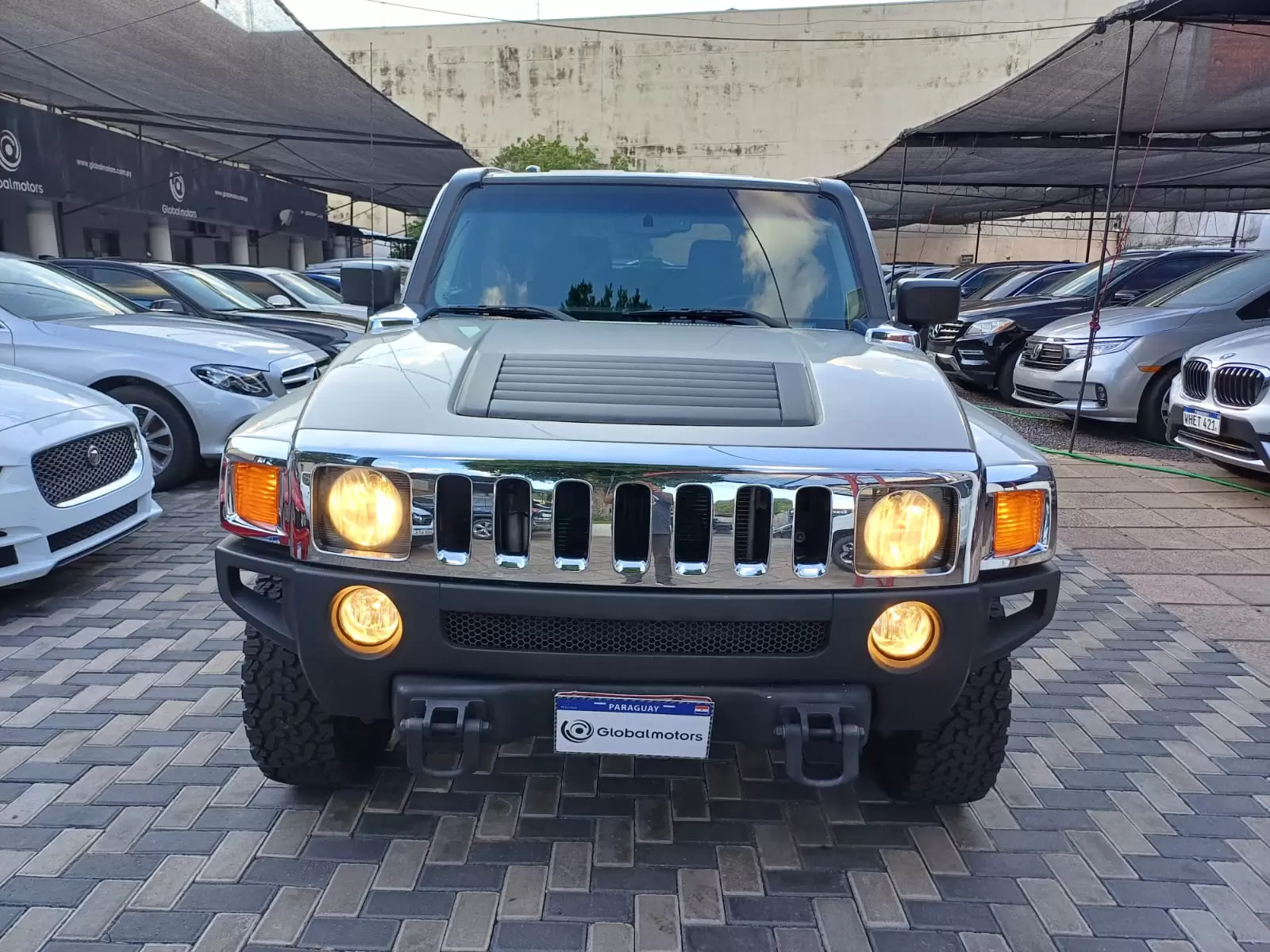 Hummer H3 4×4 2007 en Globalmotors: Potente todoterreno compacto y resistente.