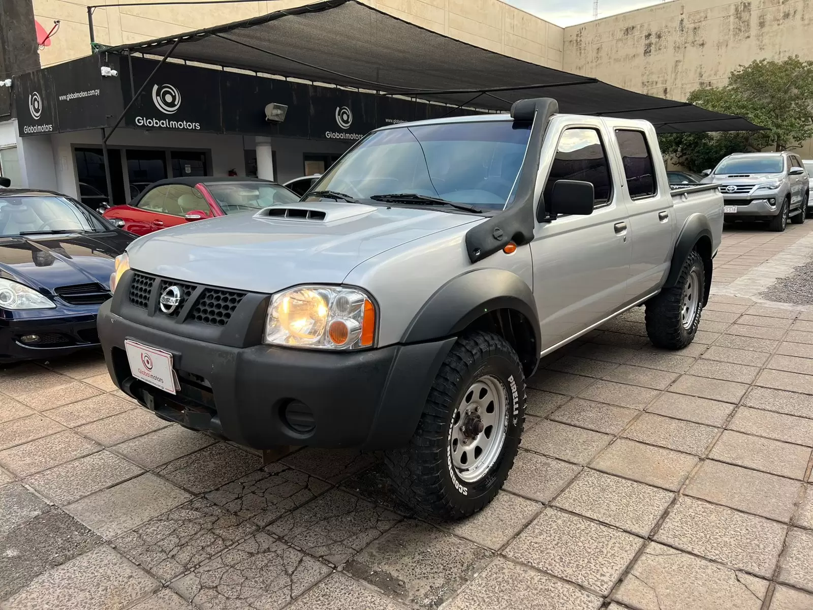 Nissan Frontier D/c 4×4 2015 en Globalmotors - Concesionario Autorizado
