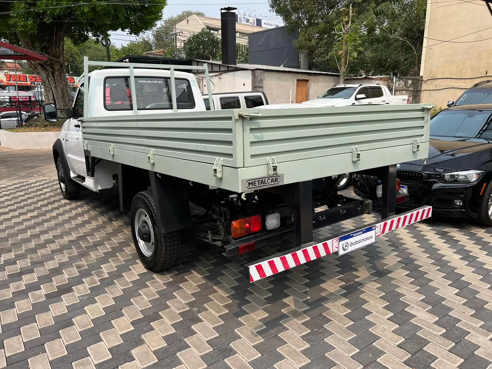 UAZ Profi Camioncito 2021 en Globalmotors: Robusto y versátil.