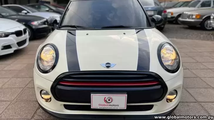 Mini Cooper 2018 en Globalmotors: Estilo, rendimiento y diversión en uno.