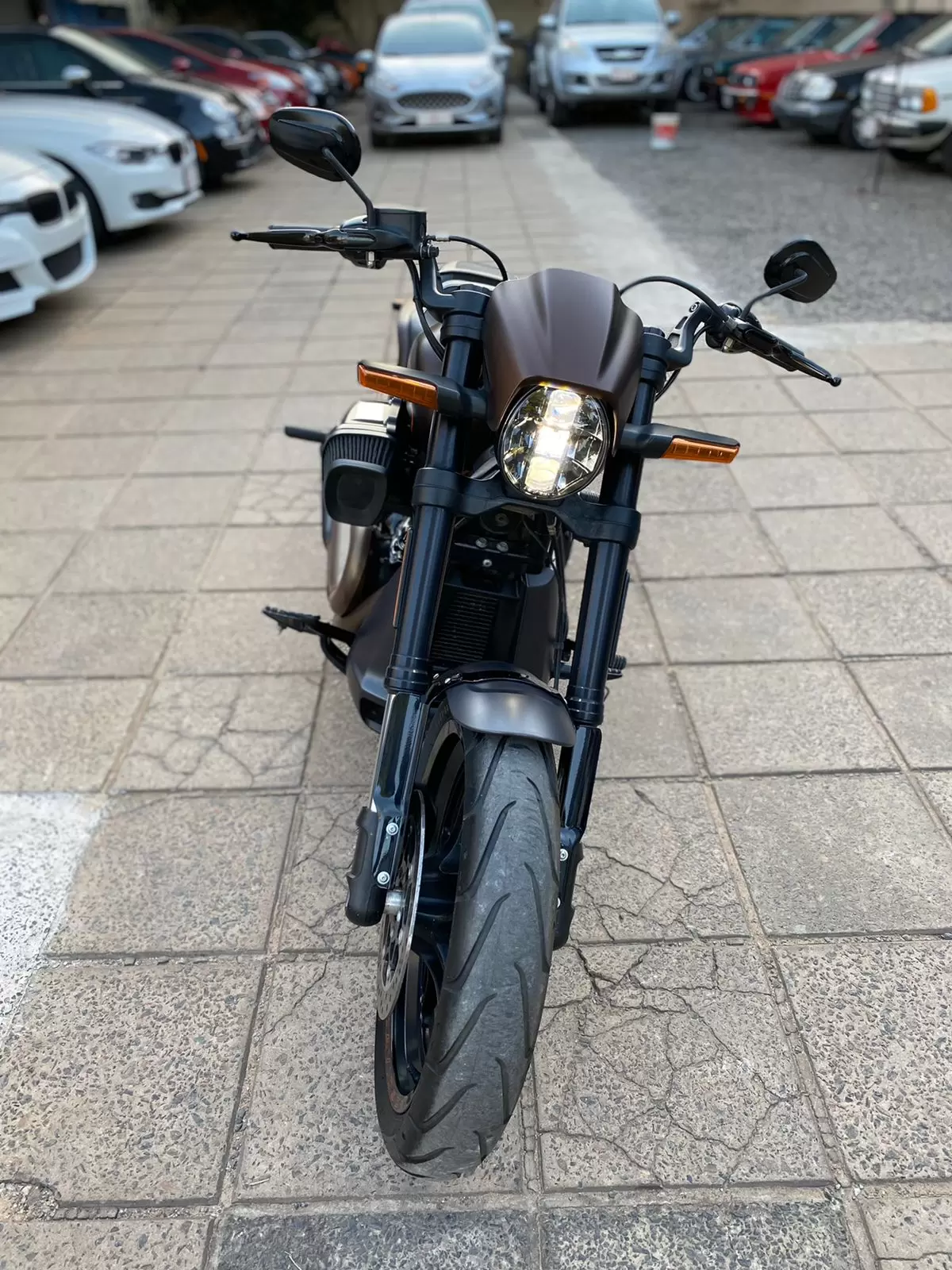 Harley Davidson Softail FXDR 2019 en Globalmotors: Potencia y elegancia.