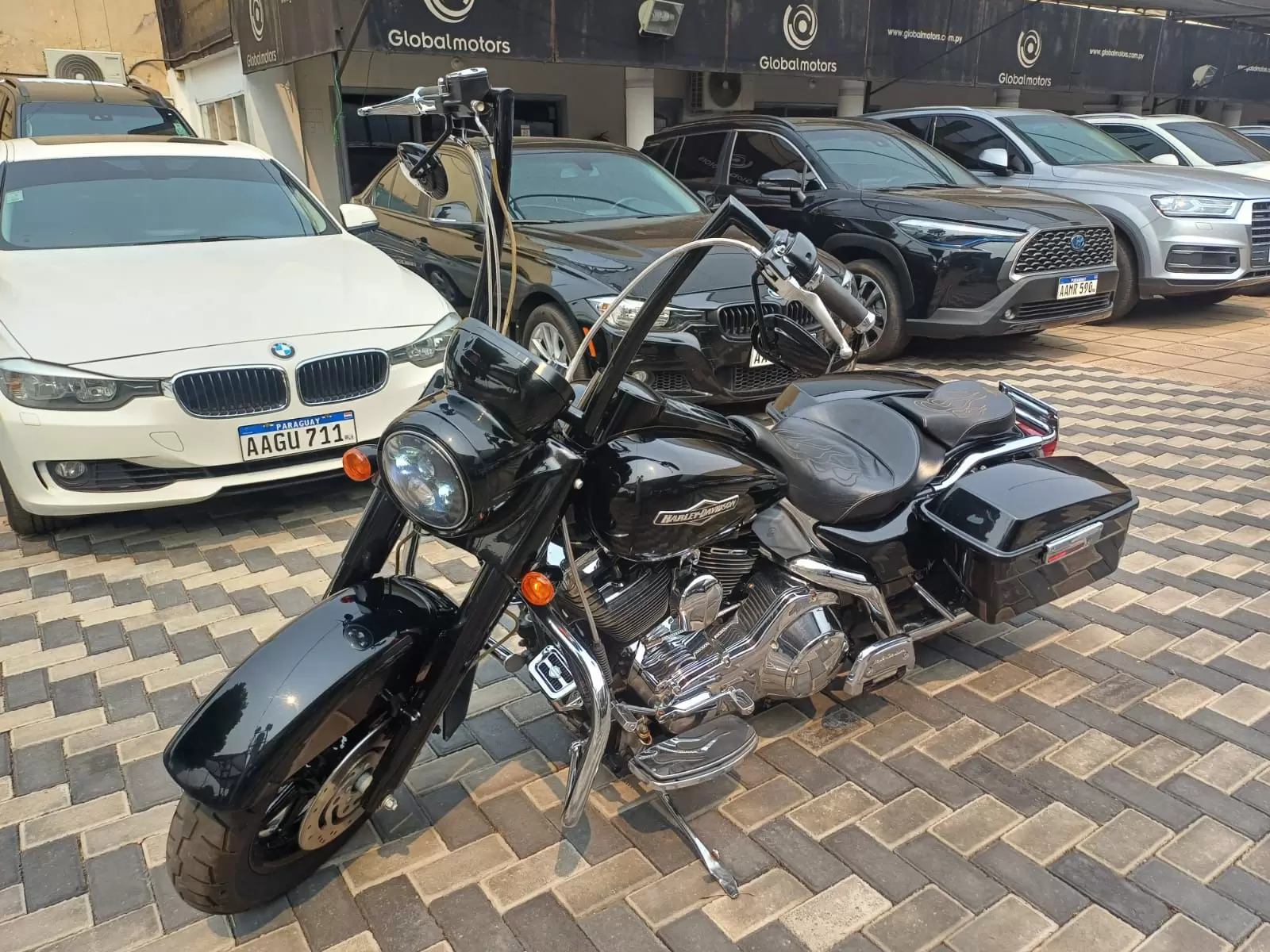 Harley Davidson Road Glide 2006 en Globalmotors: ¡Libertad y aventura!