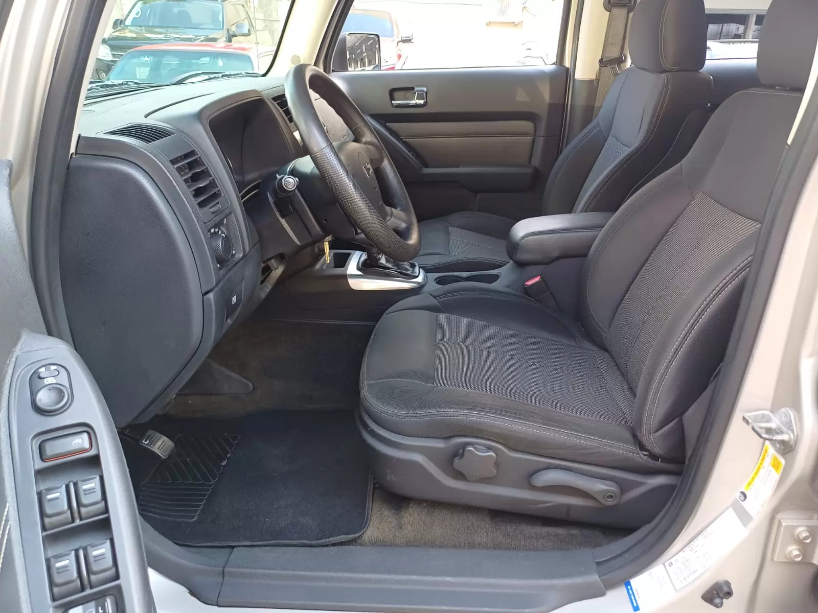 Hummer H3 4×4 2007 en Globalmotors: Potente todoterreno compacto y resistente.