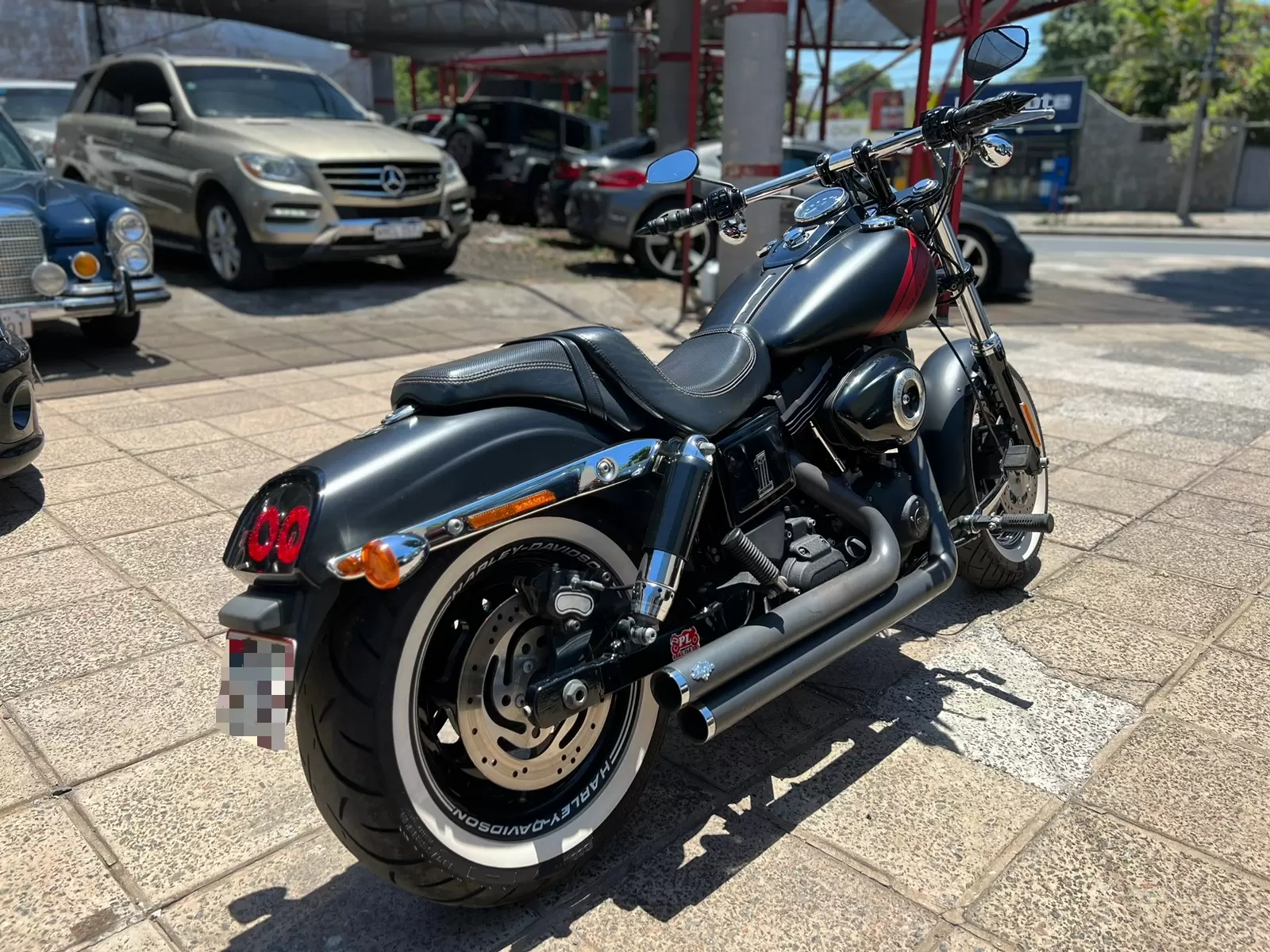 Harley Davidson Dyna Fat Bob 2014 en Globalmotors: Potencia y estilo.