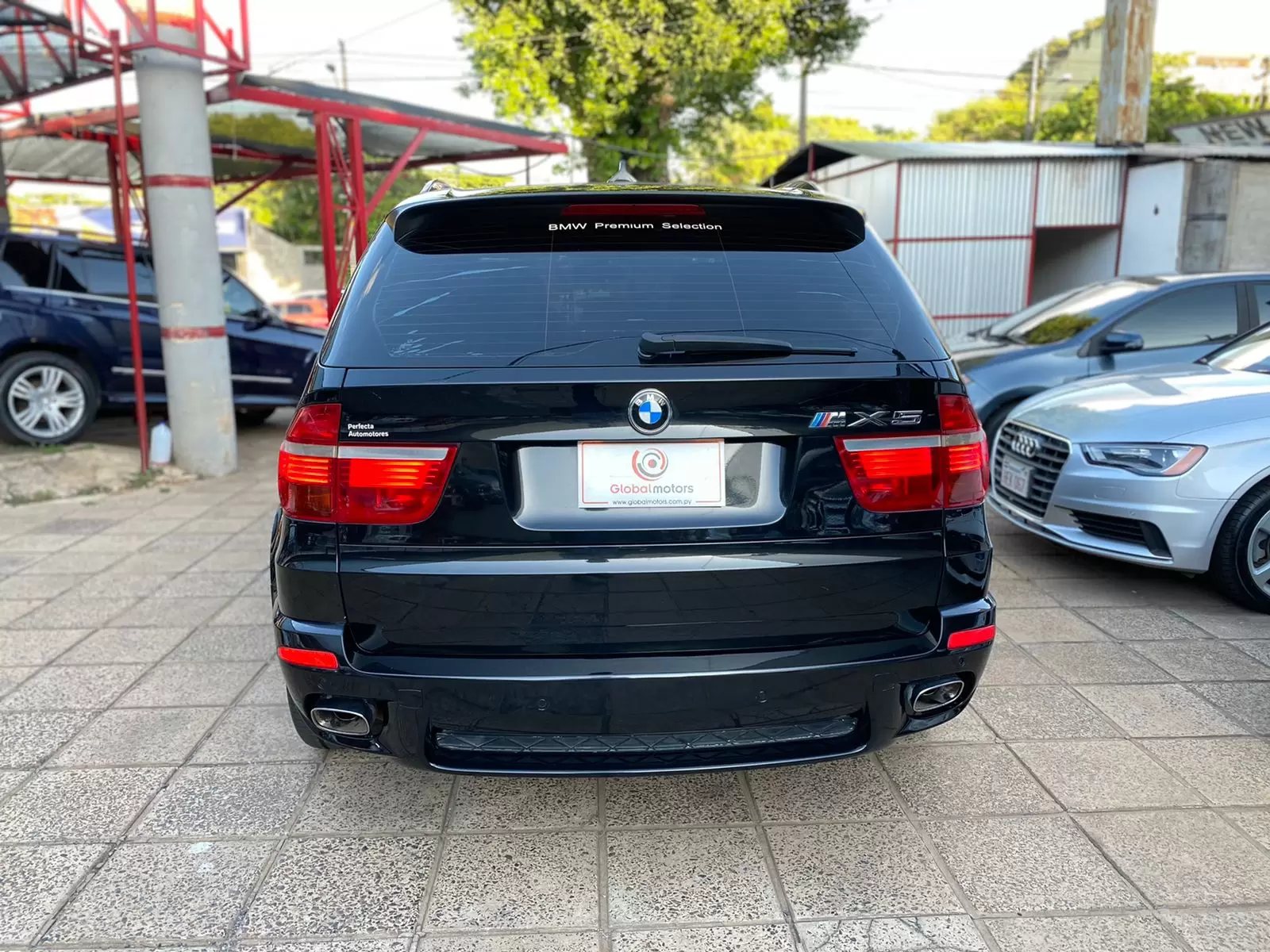 BMW X5 Look M 2009 en Globalmotors: lujo, potencia y elegancia.