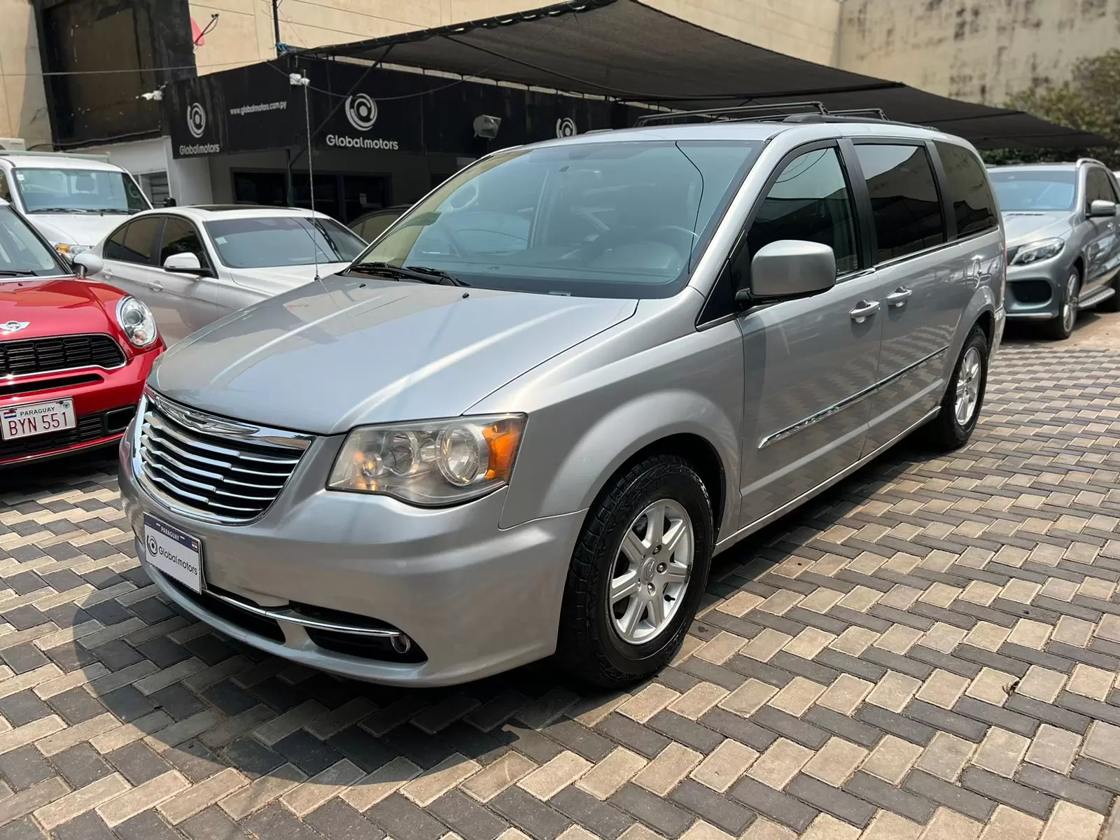 Chrysler Minivan Town & Country Full 2012 en Globalmotors (Asunción)