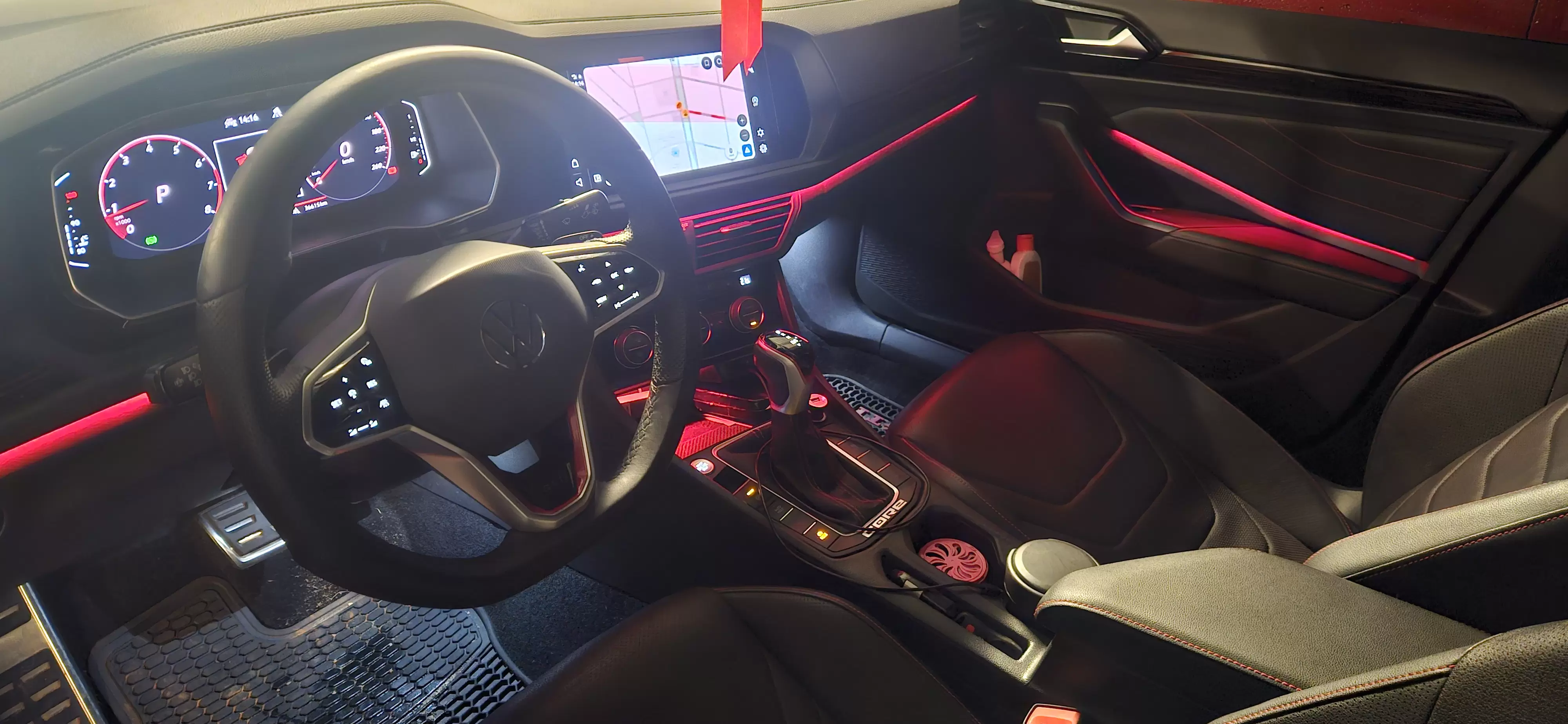 VW Vento GLi 230 cv 2024 en Montevideo, Uruguay - Impecable