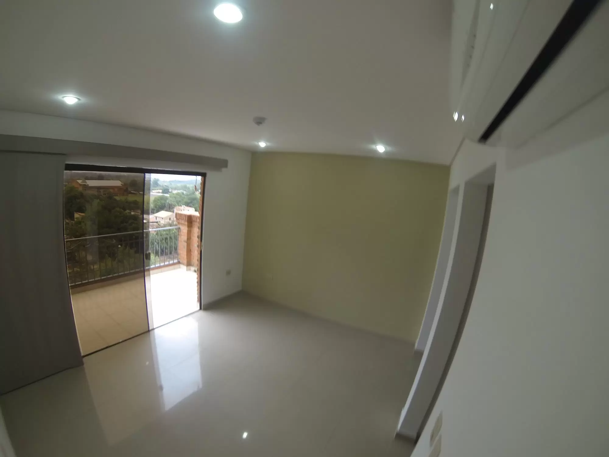 Departamento Moderno 83m2, 2 Parkings, Zona Primer Presidente, Alquiler