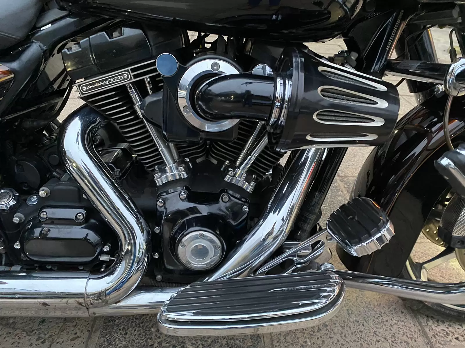 Harley Davidson CVO Road Glide 2012 en Globalmotors, Asunción, Paraguay