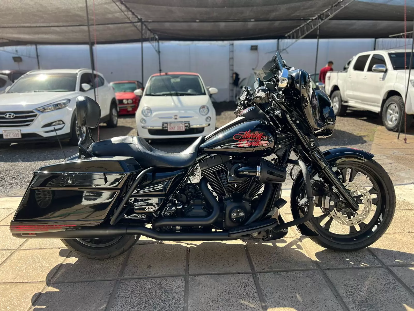 Harley Davidson Street Glide 2012 en Globalmotors: Potencia y estilo incomparables.