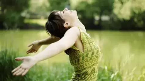 Potencia tu personalidad como mujer: vence la envidia con la palabra de Dios y fortalece tu seguridad con estas estrategias