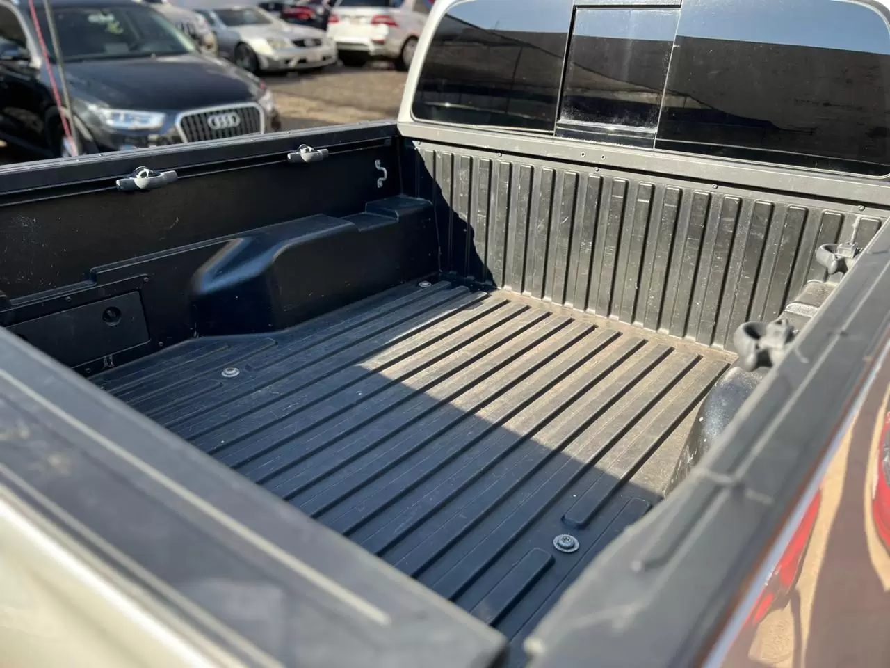 Toyota Tacoma Limited 4×4 2018 en Globalmotors: Resistente, versátil y lujosa.