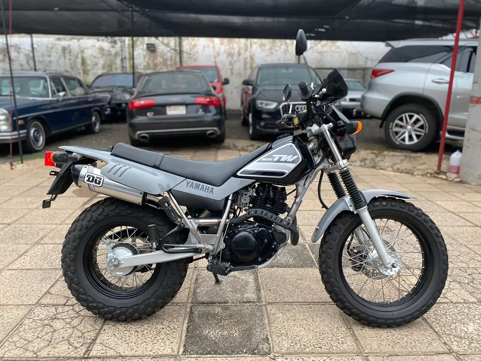 Yamaha TW 200 Dual Sport 2021 en Globalmotors: ¡Conquista cualquier camino!