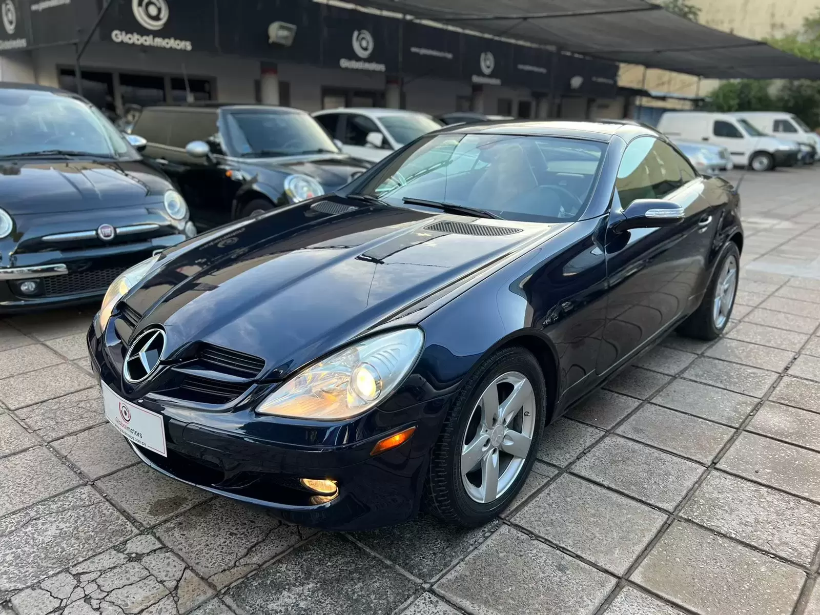 Mercedes Benz SLK 280 2008 en Globalmotors: Elegancia y potencia.