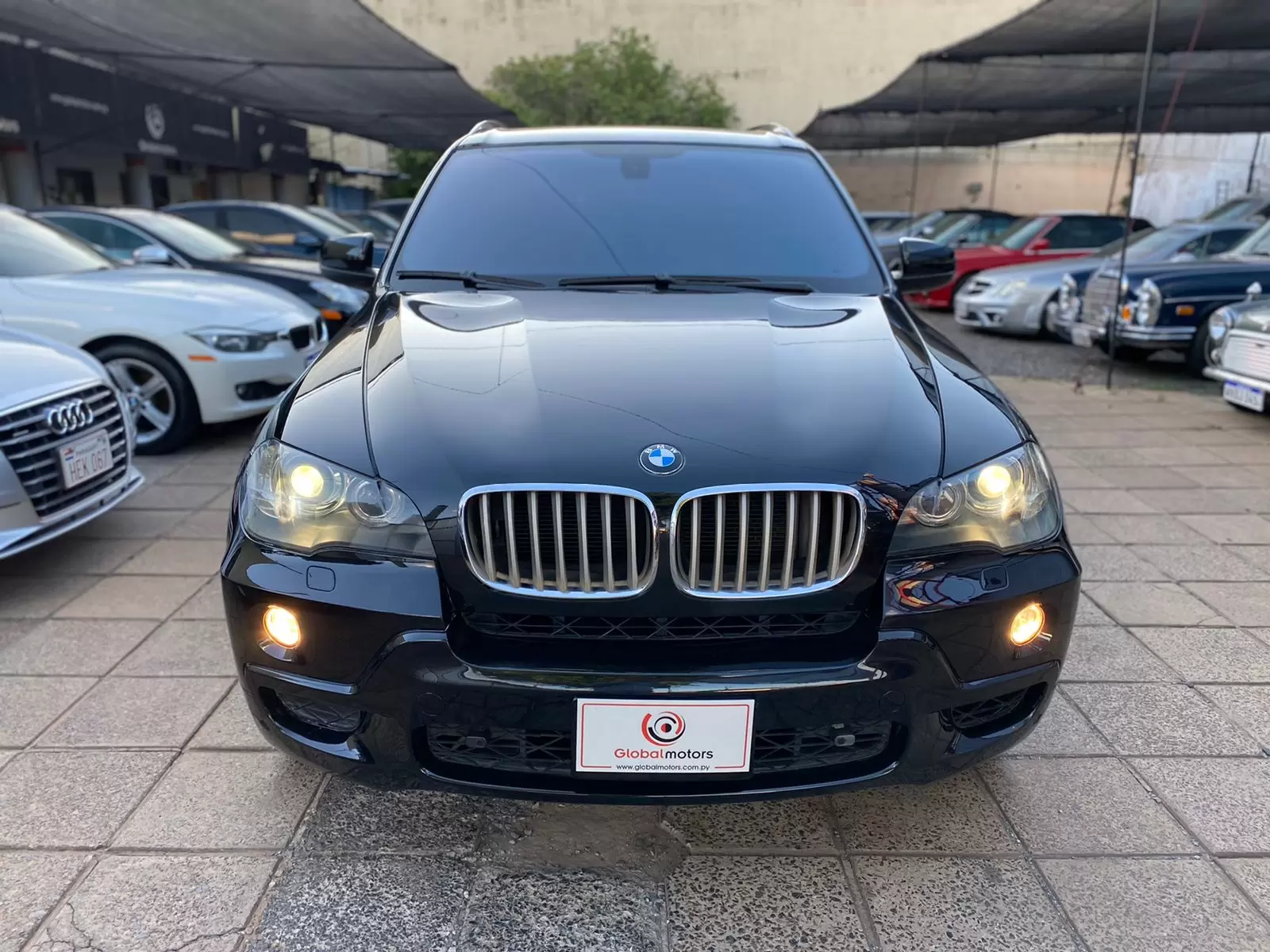 BMW X5 Look M 2009 en Globalmotors: lujo, potencia y elegancia.