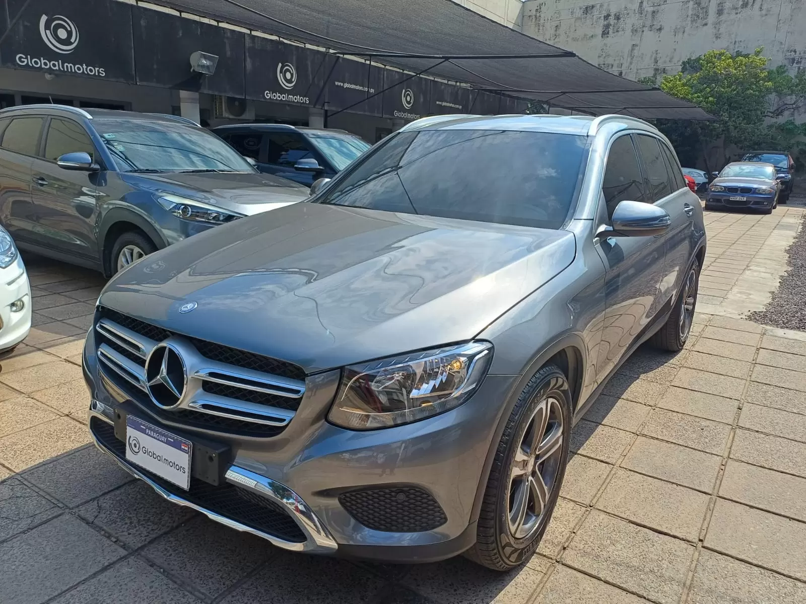 Mercedes Benz GLC 250 4Matic 2016 en Globalmotors, Asunción, Paraguay.