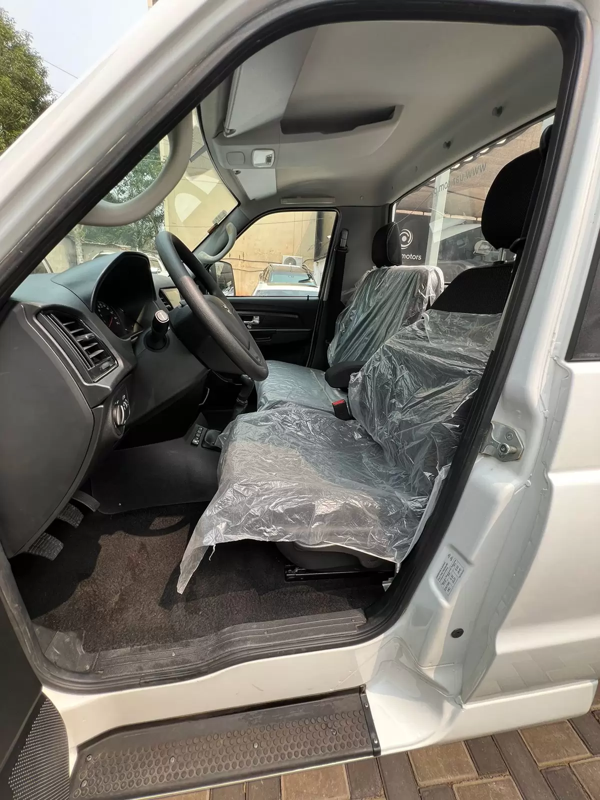 UAZ Profi Camioncito 2021 en Globalmotors: Robusto y versátil.