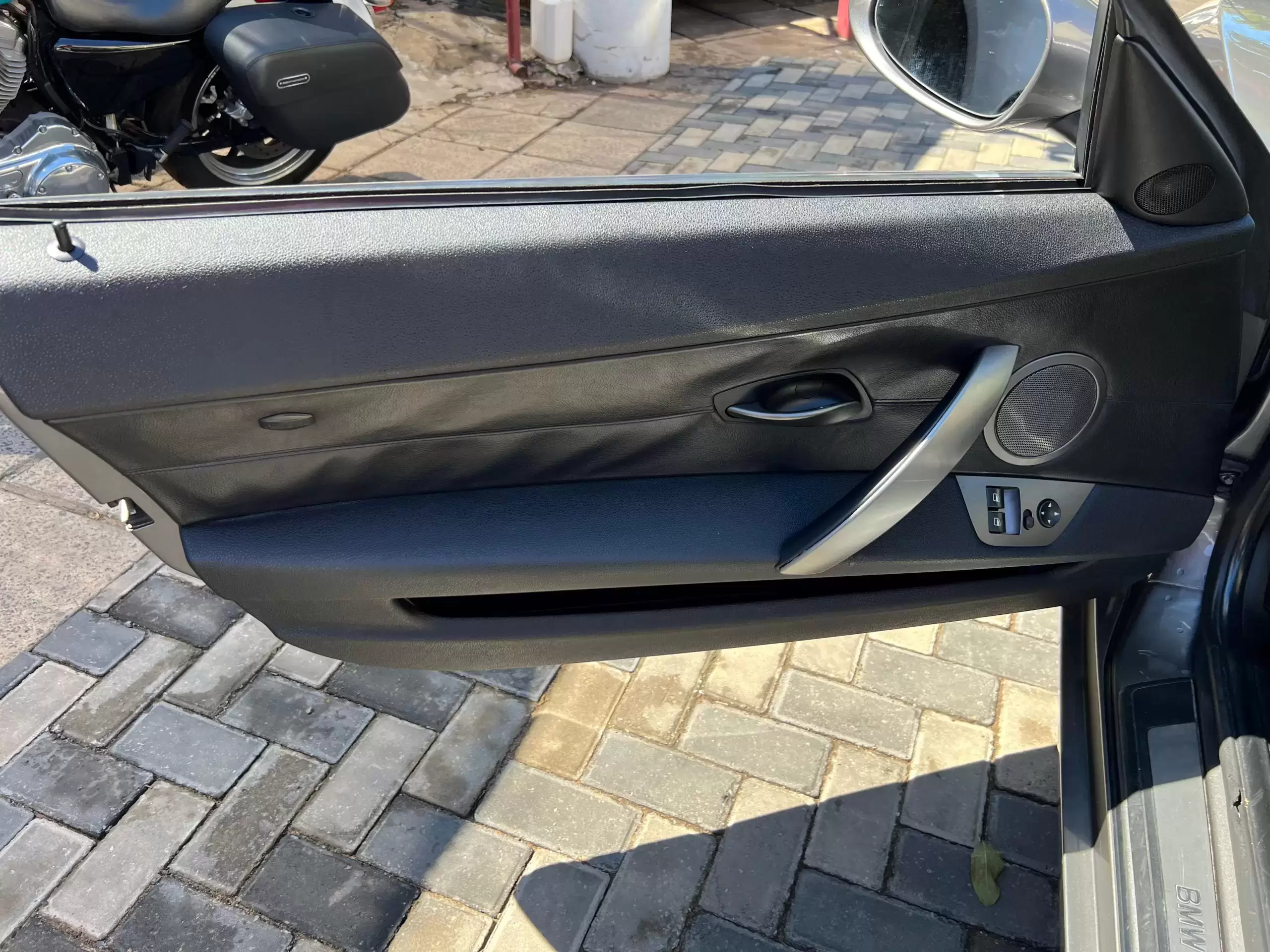 : BMW Z4 Roadster 25i 2004 en Globalmotors, Asunción, Paraguay.