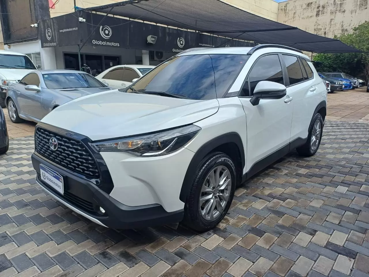 Toyota Corolla Cross 2022 en Globalmotors: SUV versátil y moderno.