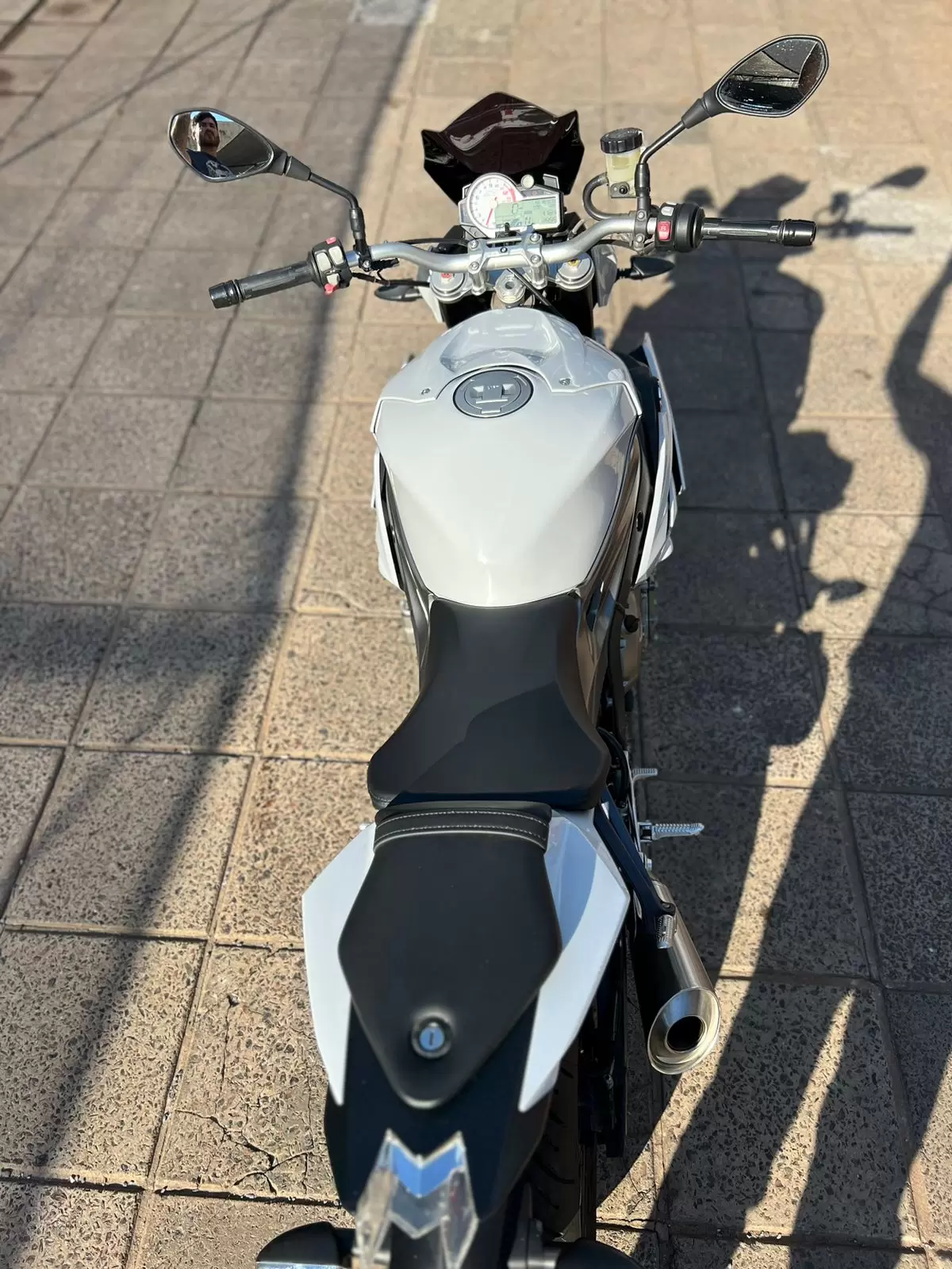 Bmw S1000r Naked 2015 en Globalmotors: Potencia y elegancia combinadas