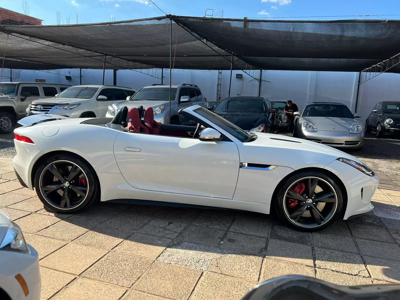 Jaguar F-Type Convertible Full 2014 en Globalmotors: lujo y potencia.