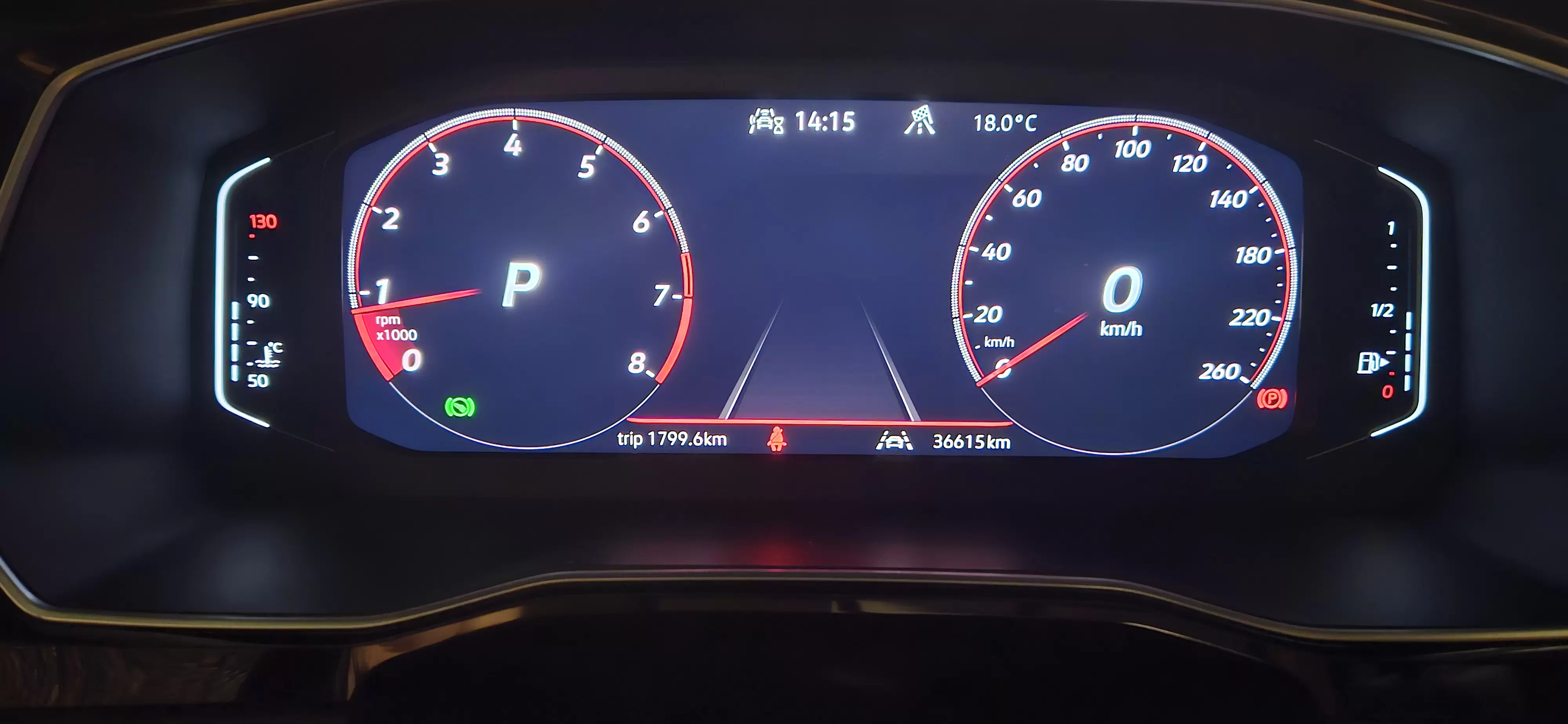 VW Vento GLi 230 cv 2024 en Montevideo, Uruguay - Impecable