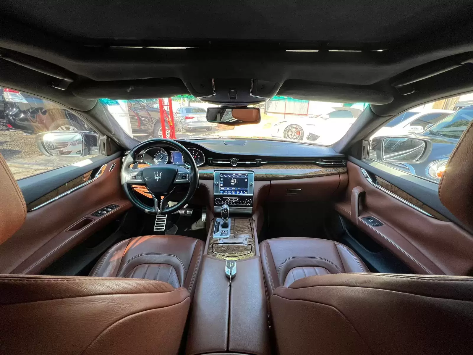 Maserati Quattroporte GTS 2014: Lujo, potencia y sofisticación en un sedán.