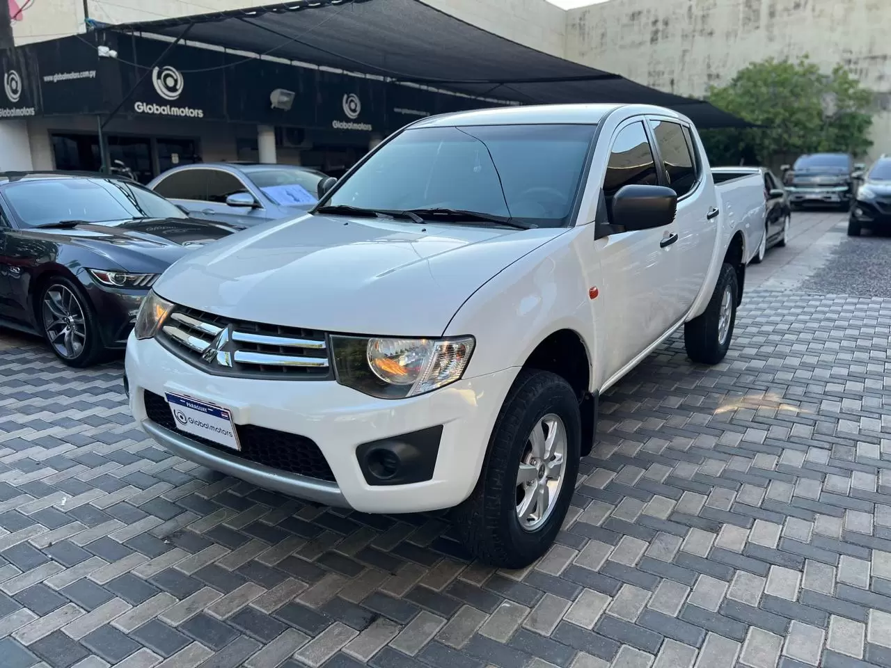 Mitsubishi Triton L200 GLX 2017 - Pickup robusta y versátil