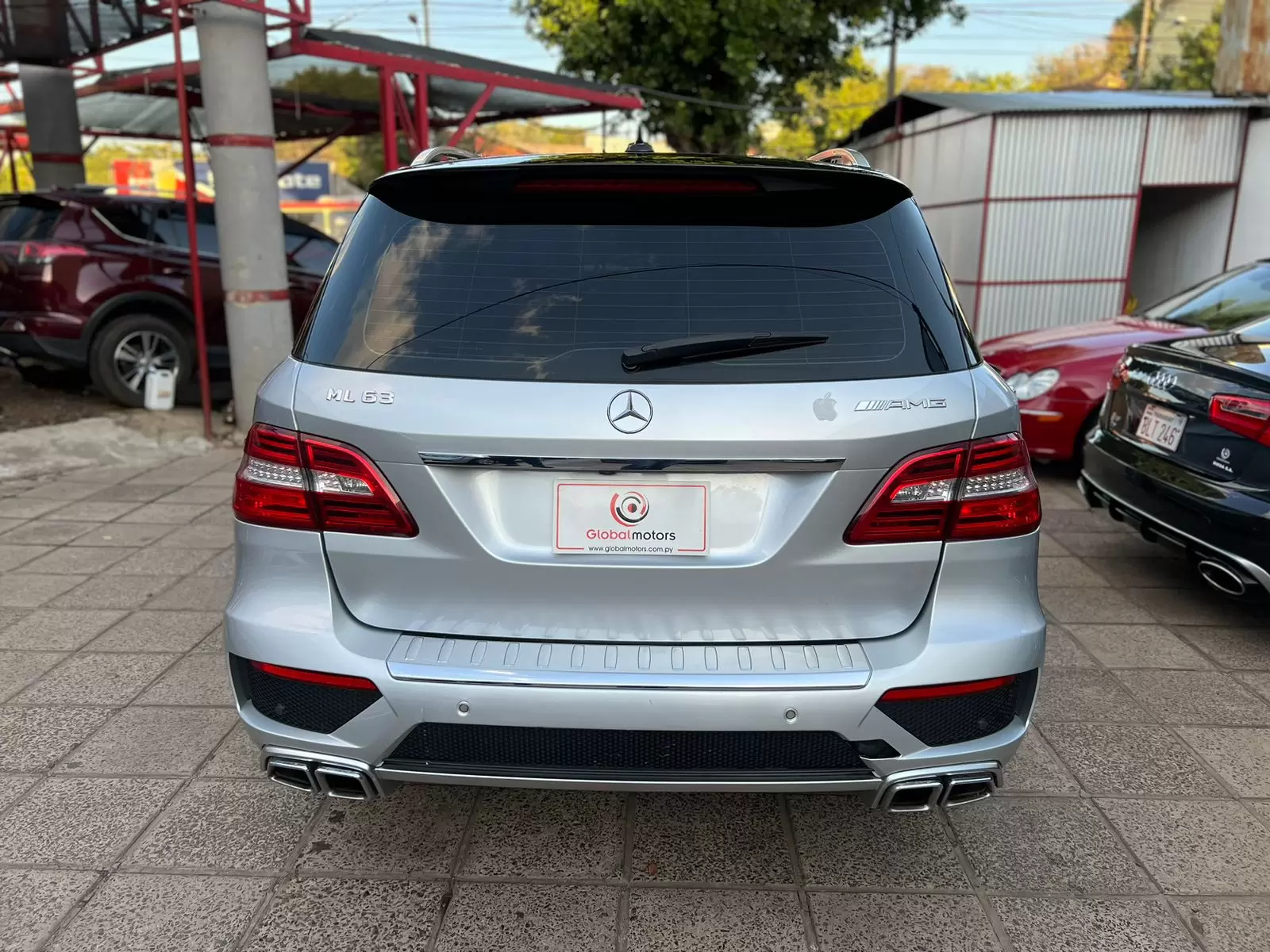 Mercedes Benz ML 63 AMG 2013 en Globalmotors: Lujo y potencia.